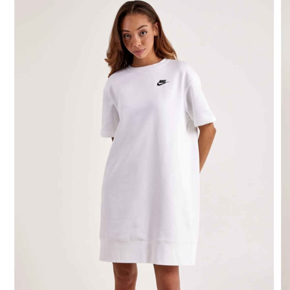 Nike Sportswear Women's Tech Fleece Oversized Dress Size S - Picture 1 of 9